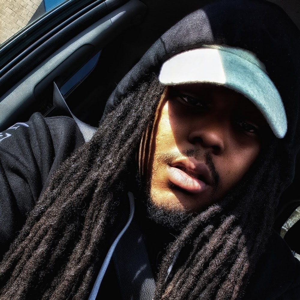 Meet your Posher, Tay